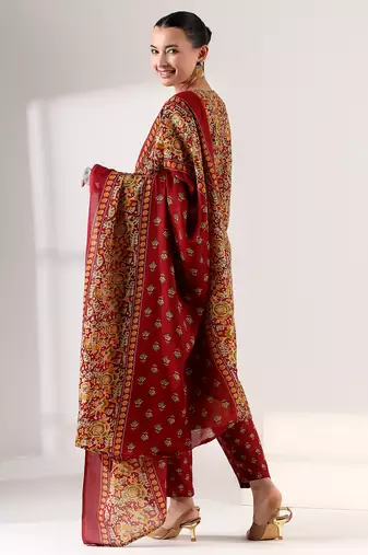 Manjari suit set