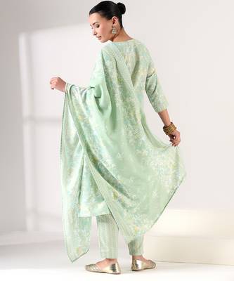Neelkamal suit set 2