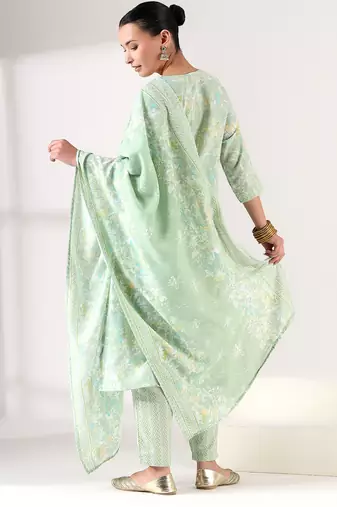 Neelkamal suit set