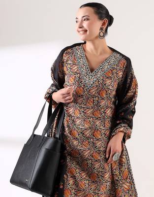 Shyamali suit set 4