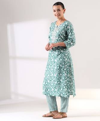 Meera suit set 5