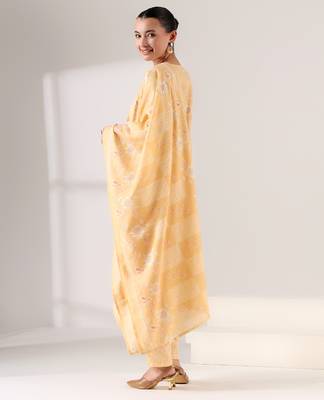 Gauri suit set 2