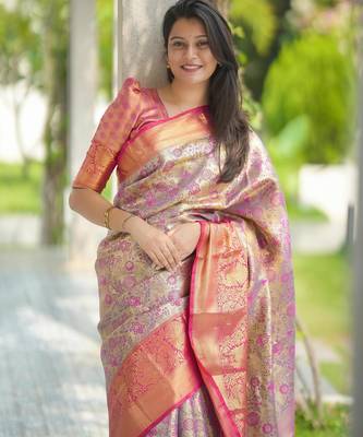 gold & rani pink zari woven kanjivaram silk saree 2
