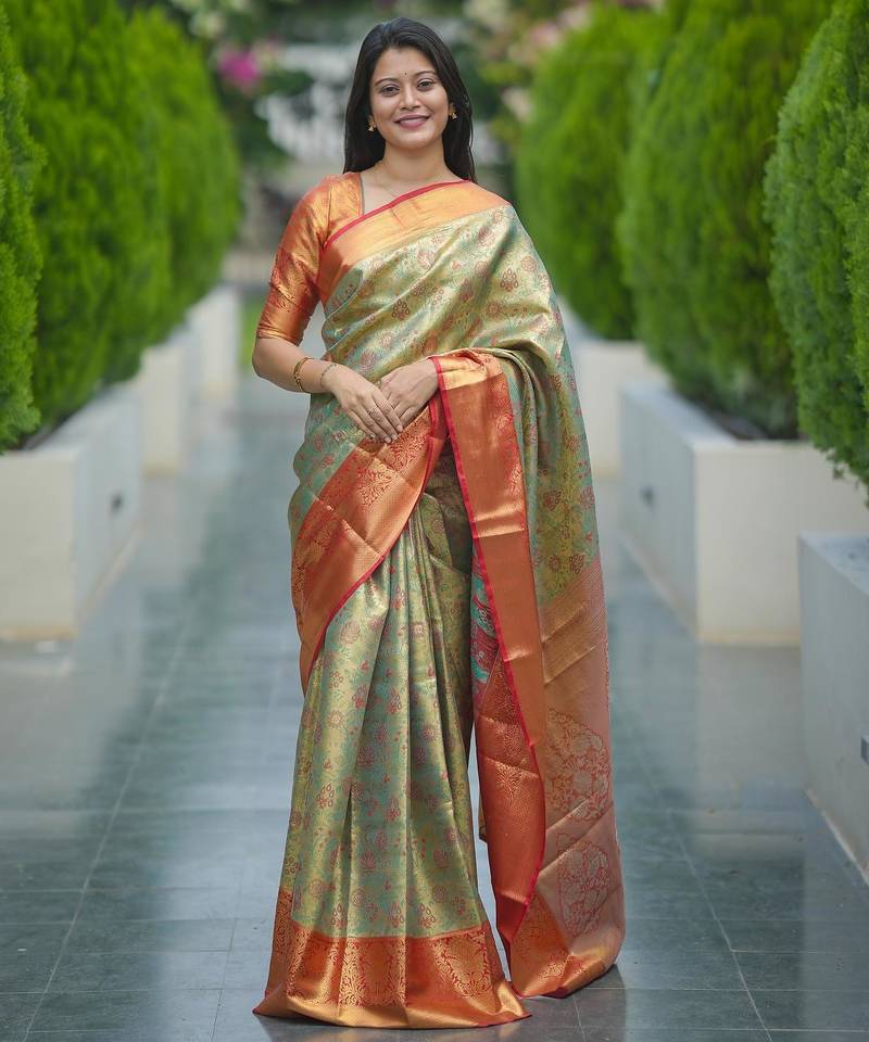 Bridal Kanjivaram Silk Saree with Floral Design