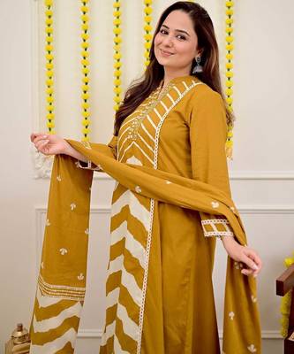 Anarkali cotton printed kurta with pant and dupatta for women  3