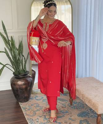 Women's red viscose chanderi embroidered kurta pant set with jacquard dupatta 2