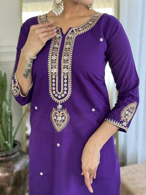 Women's royal blue viscose chanderi embroidered kurta pant set with jacquard dupatta 5