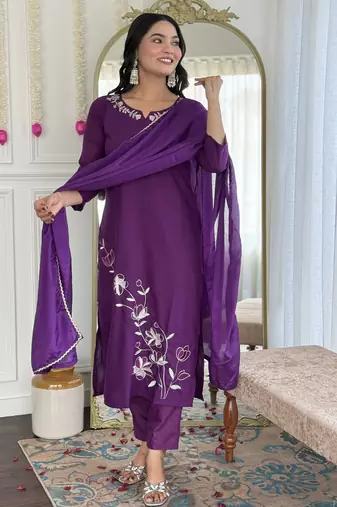 Women's purple viscose rayon embroidered kurta pant set with chinon dupatta