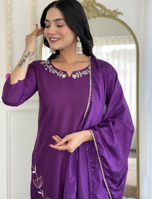 Women's purple viscose rayon embroidered kurta pant set with chinon dupatta 4