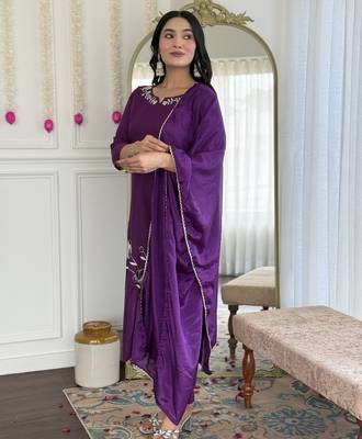 Women's purple viscose rayon embroidered kurta pant set with chinon dupatta 5