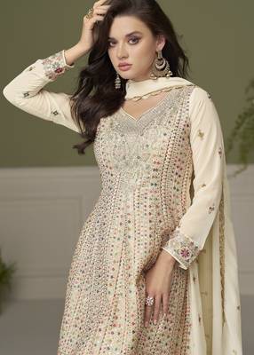 Elegant real georgette embroidered kurta set with dupatta & palazzo hand work 2
