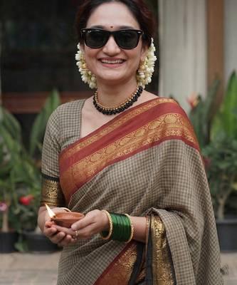 Beige chettinad saree cotton silk ganga jamuna saree with blouse 4