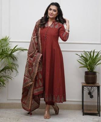 brick red heritage embroidered kurta set 1