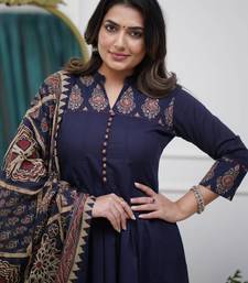 royal blue cotton kurta set with kalamkari print dupatta