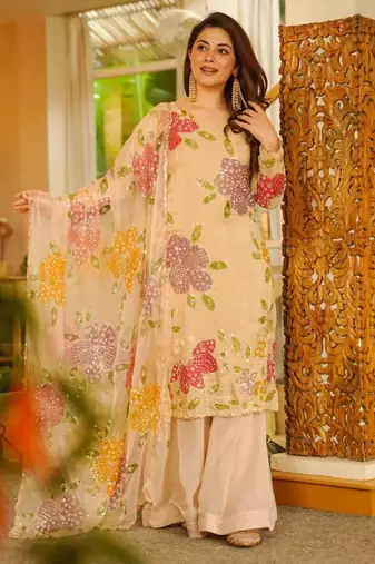 peach floral embroidered kurta set
