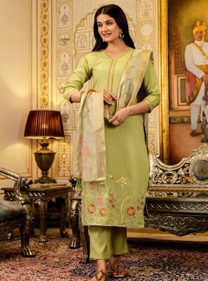 light green silk blend embroidered kurta  1