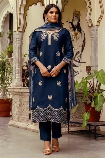 Teal blue silk kurta with geometric zari hem and floral dupatta