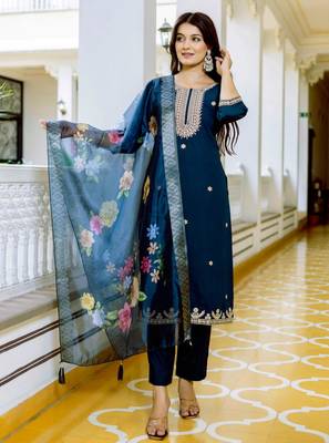 dark blue silk blend kurta set 4
