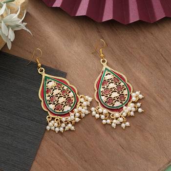 Maroon color meenakari earrings 2