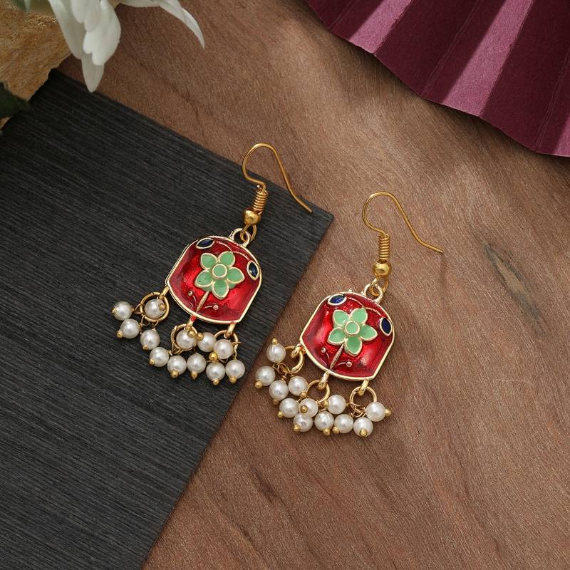 Red color meenakari earrings