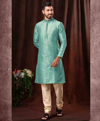 Men's self jacquard straight c green kurta set 1