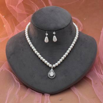 White color stone necklace set 2
