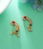 Rani & green color marathi nose nath