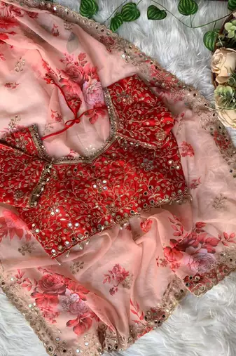 Red embroidered blouse se