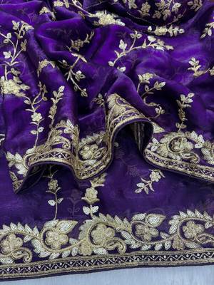 Purple embroidered saree set 3