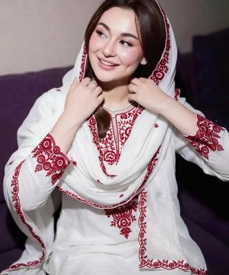 red embrodered organza kurta 3