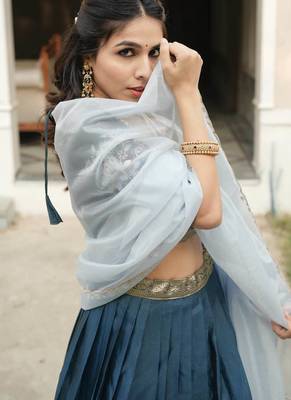 Rama Color Silver-Golden Zari Weaving Work Silk Lehenga Choli With Unstitched Blouse 4