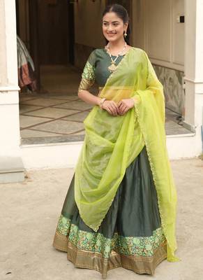 Green Color Silver-Golden Zari Weaving Work Silk Lehenga Choli With Unstitched Blouse 2