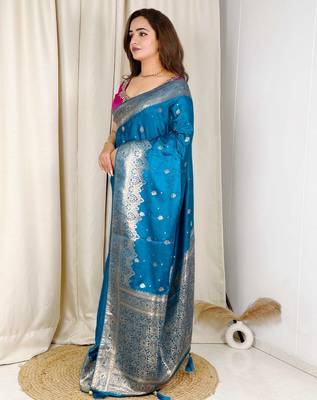 Teal banarasi satin silk zari weaving saree with embroiderd blouse piece 3