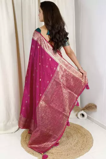 Magenta banarasi satin silk zari weaving saree with embroiderd blouse piece