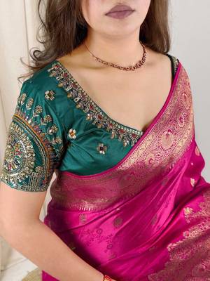Magenta banarasi satin silk zari weaving saree with embroiderd blouse piece 4
