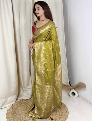 Olive banarasi satin silk zari weaving saree with embroiderd blouse piece 3