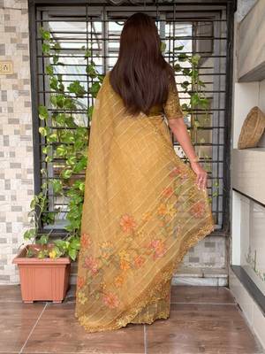 Olive organza zari weaving embroiderd saree with embroiderd blouse piece 2