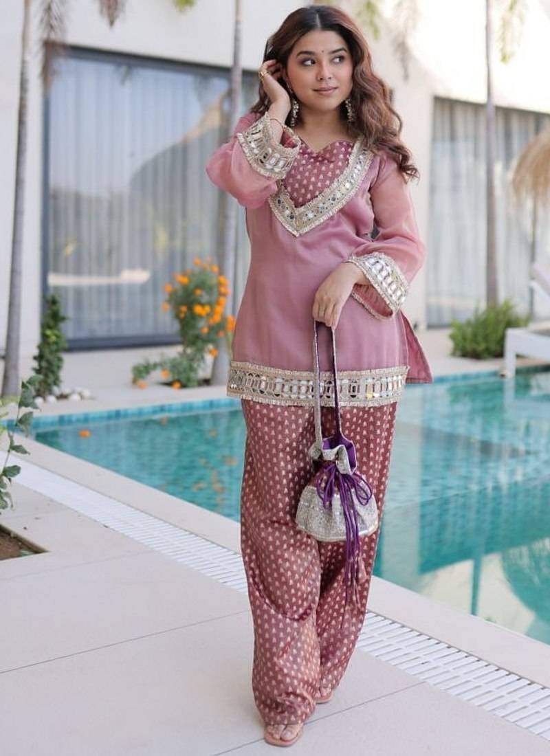 Peach blue mirror & lace work stitched top & pant with batwa