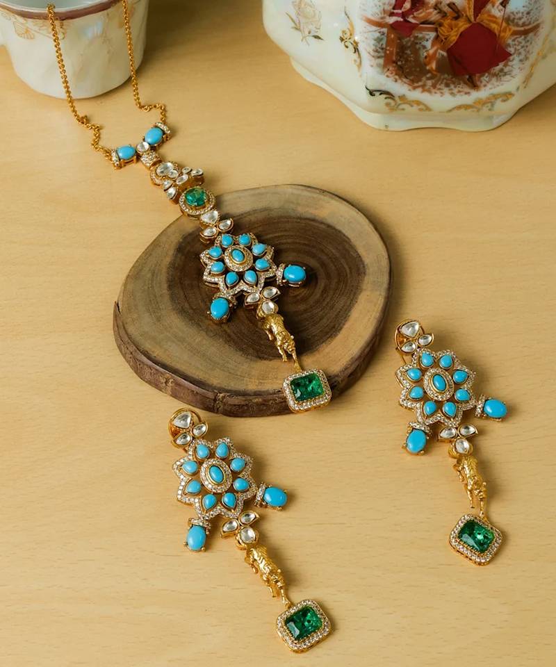 Blue stone gold plated necklace set