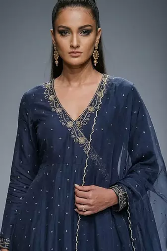 Navy blue chanderi embroidered kurta set