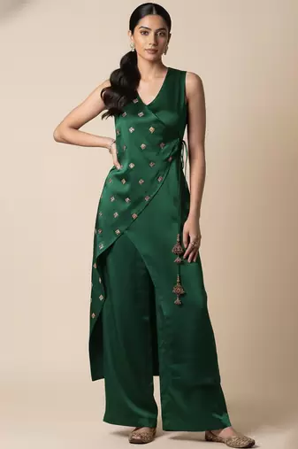 Green satin embroidered kurta set
