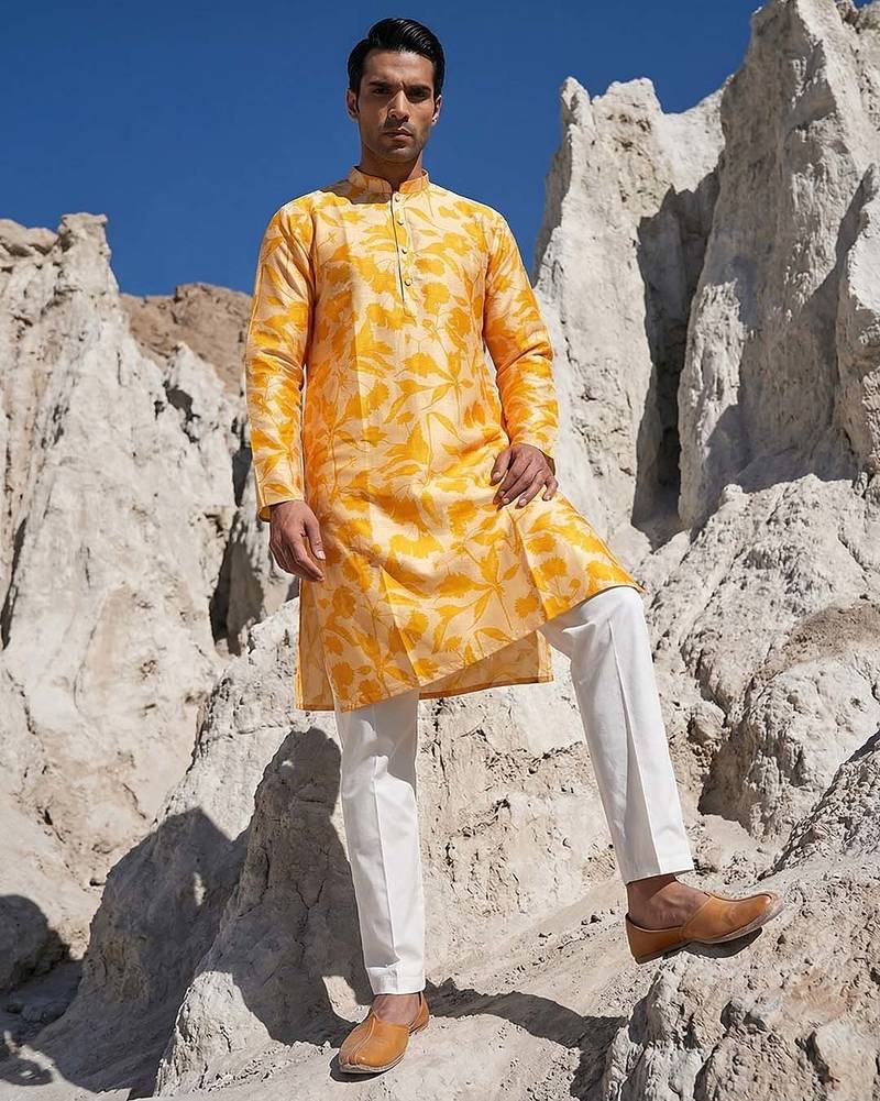 men’s yellow silk blend ethnic printed straight kurta