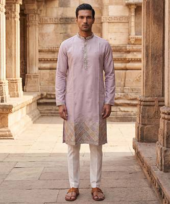 men   s lavender silk blend embroidered straight kurta 1