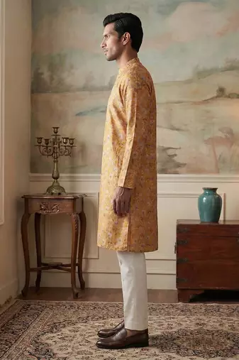 men   s mustard silk blend printed straight kurta with trousers