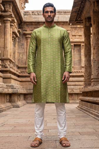 men’s green silk blend printed straight kurta with trousers