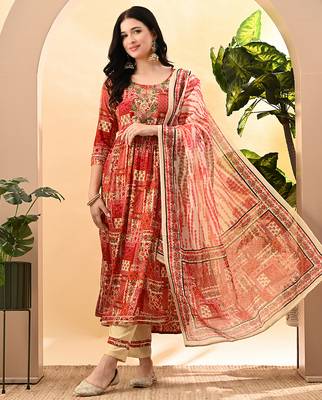 Women printed regular thread work kurta with trousers & with dupatta 1