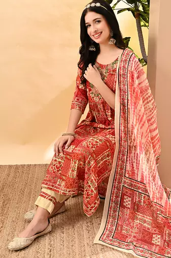 Women printed regular thread work kurta with trousers & with dupatta