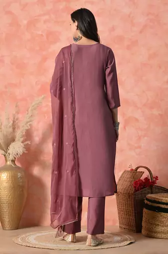 Women ethnic motifs embroidered regular thread work kurta with trousers & with dupatta