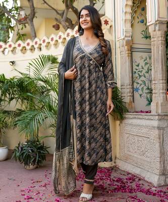 Printed anarkali kurta set 5