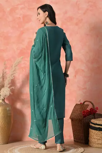 Women ethnic motifs embroidered regular thread work kurta with trousers & with dupatta